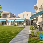 Yalos Maisonettes