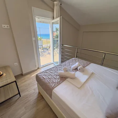 Yalos Maisonettes