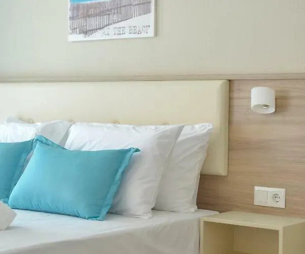 Yalos Maisonettes