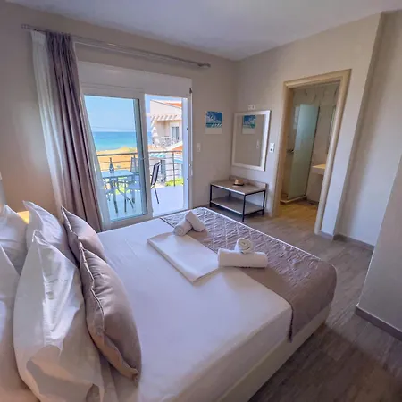 Yalos Maisonettes 스칼라소티로스