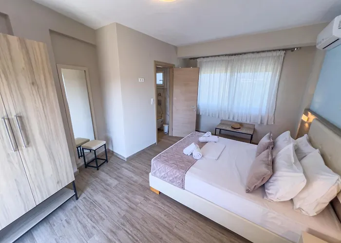 Yalos Maisonettes * סקאלה סוטירוס