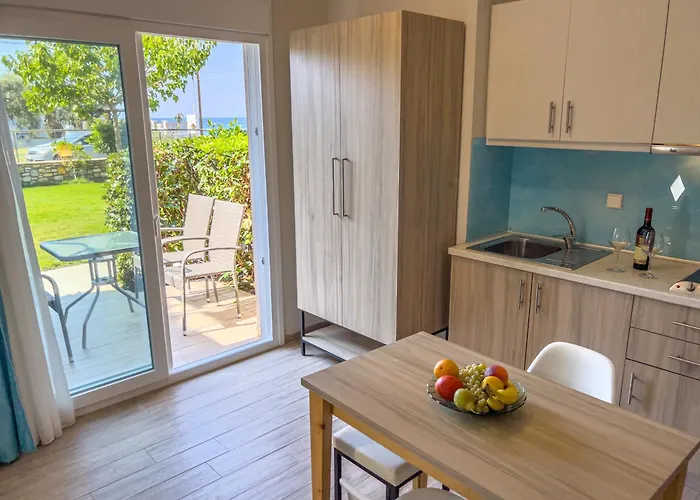 Yalos Maisonettes בית נופש