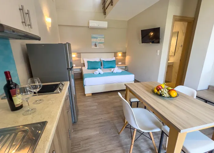 Yalos Maisonettes סקאלה סוטירוס