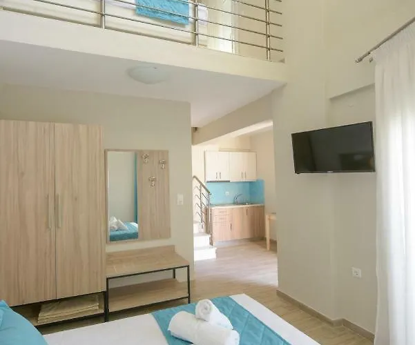 Yalos Maisonettes *