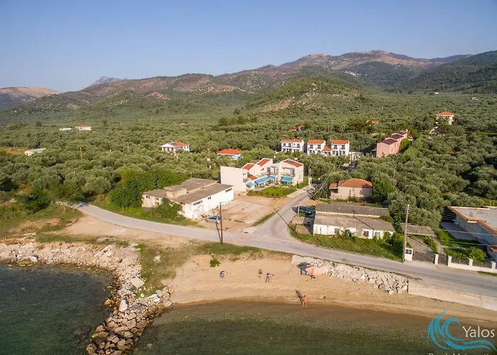 Yalos Maisonettes